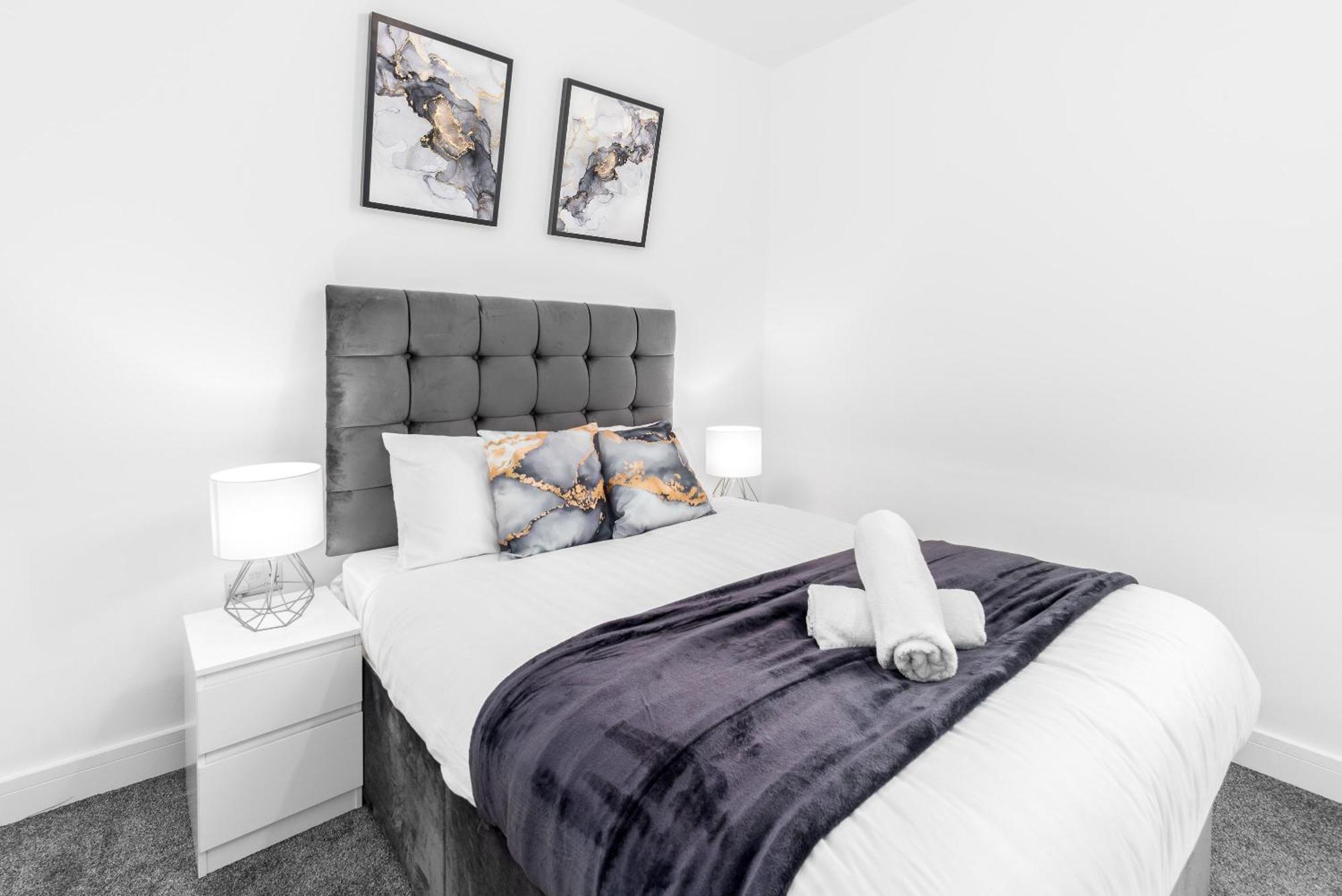 Apartment Two Bedroom - Balcony - Parking - Netflix - Wifi - 8mc Birmingham