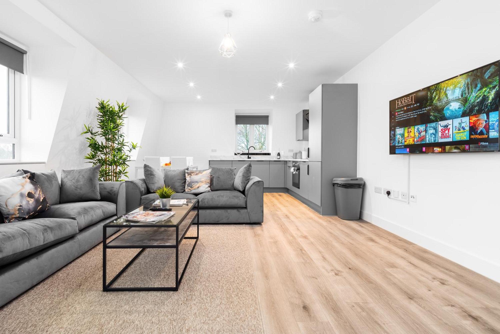 Two Bedroom - Balcony - Parking - Netflix - Wifi - 8mc